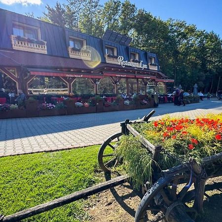 Pensiune Restaurant Lyra Корунка Экстерьер фото