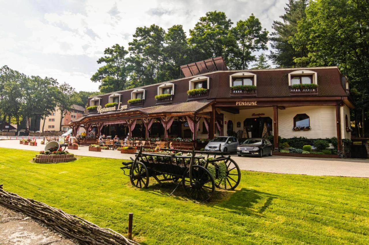 Pensiune Restaurant Lyra Корунка Экстерьер фото